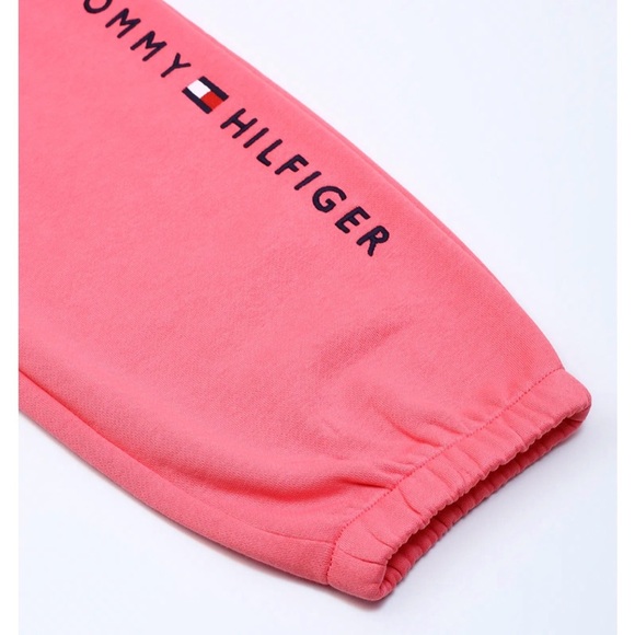 Tommy Hilfiger Women's Pink Logo Hoodie & Jogger - Picture 5 of 6